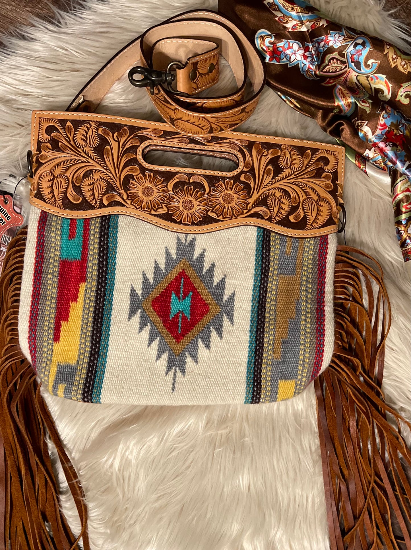Sedona Saddle Blanket Bag with Fringe by American Darling