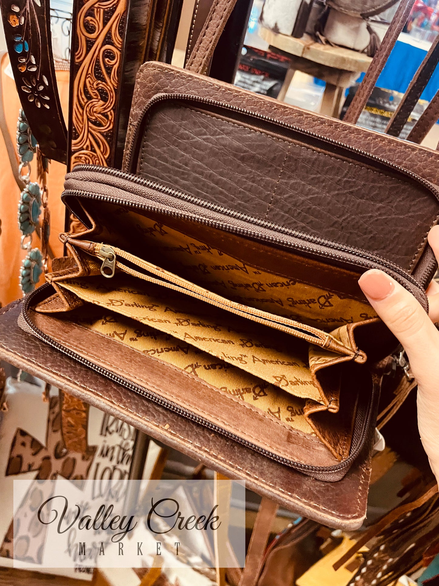 Dixieland Organizer Wallet